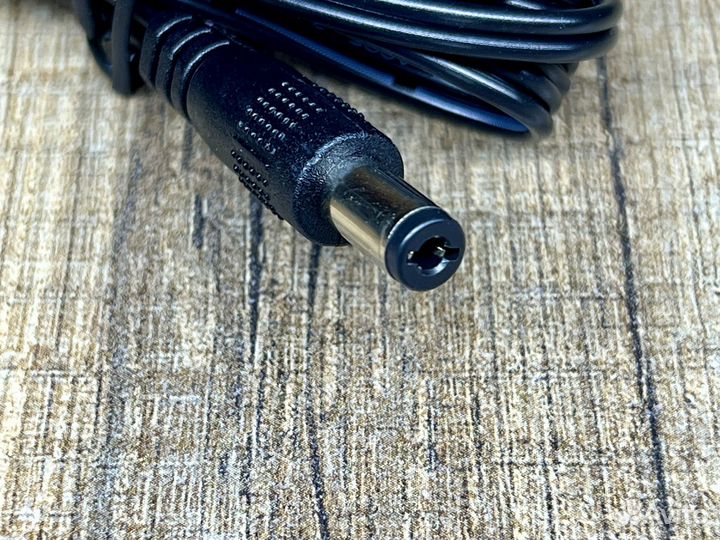 Блок питания Accesstyle VR30R01DW