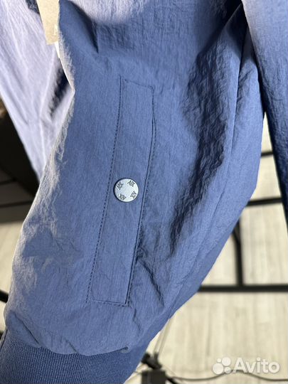 Armani exchange бомбер