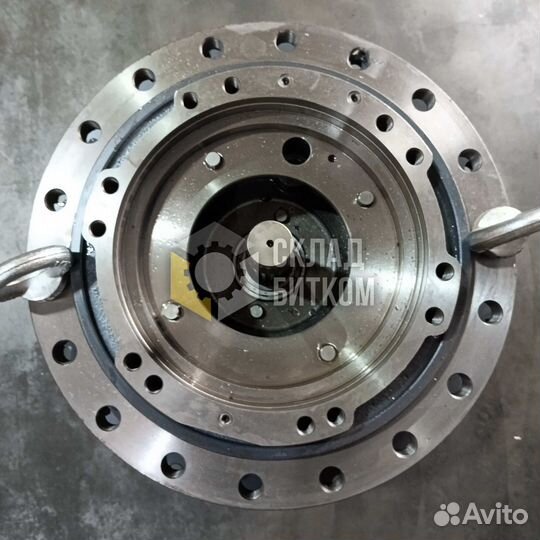 Редуктор хода без гидромотора Hyundai R250LC-7