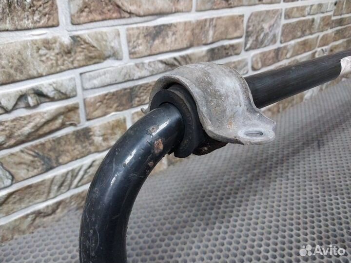 Стабилизатор передний Audi A5 8T 2012