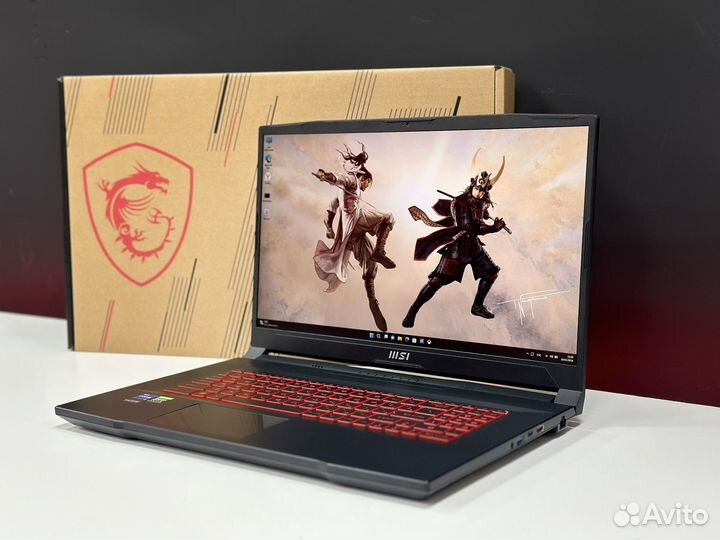 MSI Katana 17.3 144 Core i7 12700H RTX3070ti