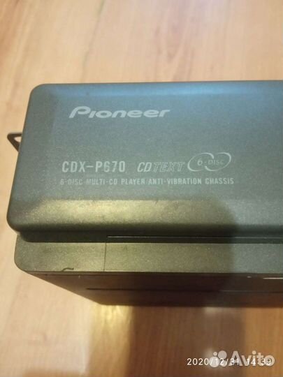 CD чейнджер Pioneer CDX-P670