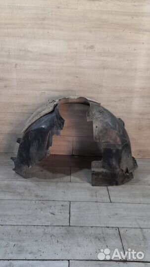 Подкрылок передний левый Ford Focus 3 С 2011 По