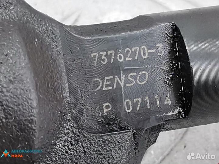 Форсунка Opel Zafira Family рест. 2012 13524683