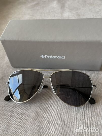 Солнцезащитные очки Polaroid