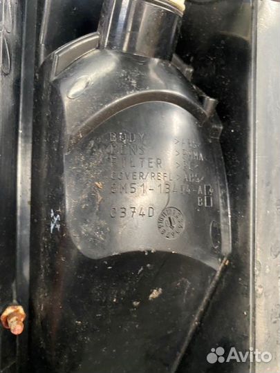 Фонарь задний правый Ford Focus CB4 sida 2010