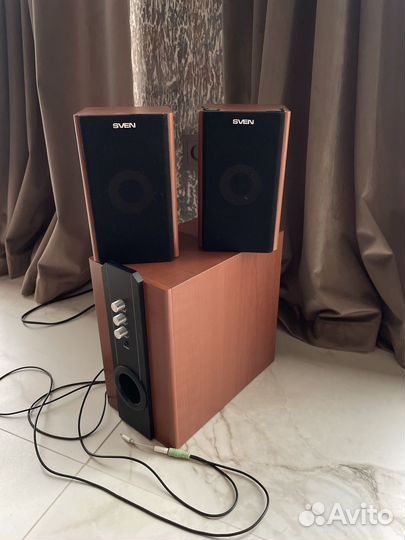 Акустические колонки