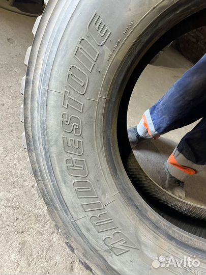 Грузовая шина бу 315 80 R22.5 Bridgestone