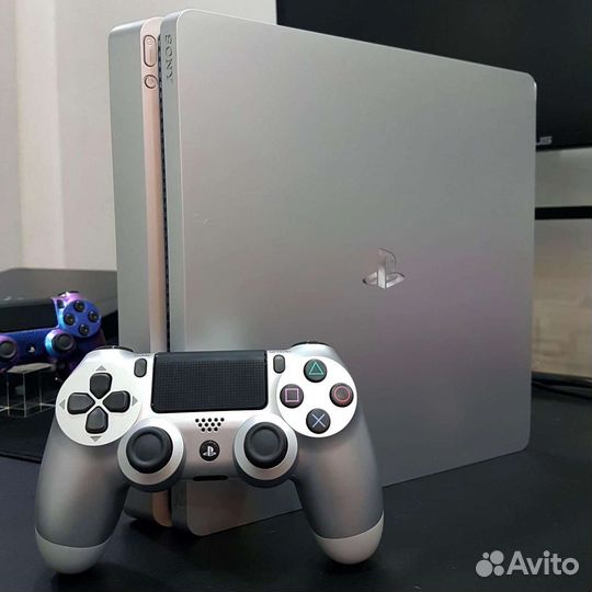 Sony playstation 4 PS4 slim silver