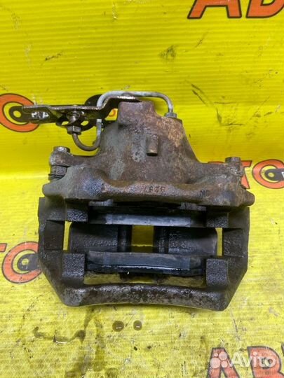 Суппорт передний правый Volkswagen Passat B5 AHL