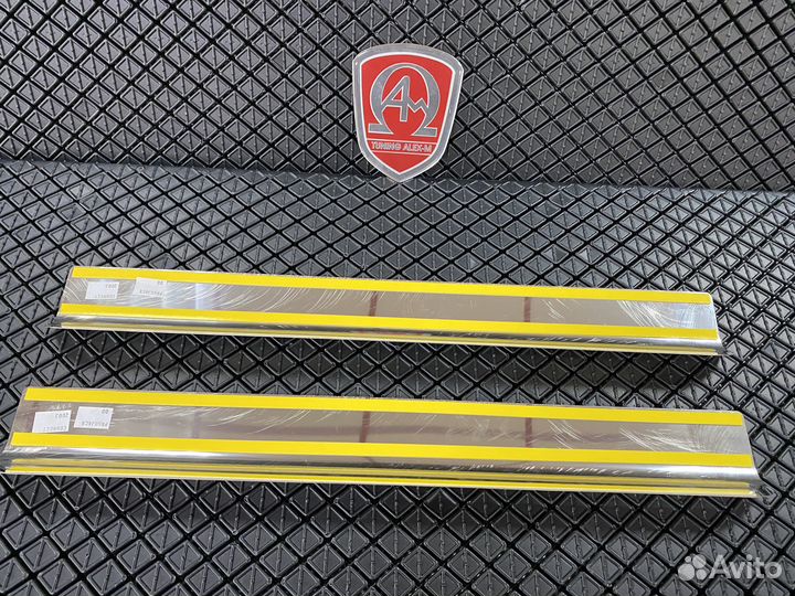 Накладки на пороги салона Ford Transit 2003-2012