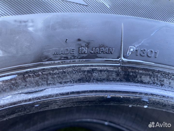 Bridgestone Blizzak Spike-01 215/60 R17 100T