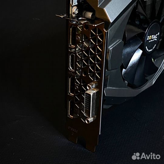 Видеокарта Zotac GTX 1080 Ti AMP Edition 11Gb