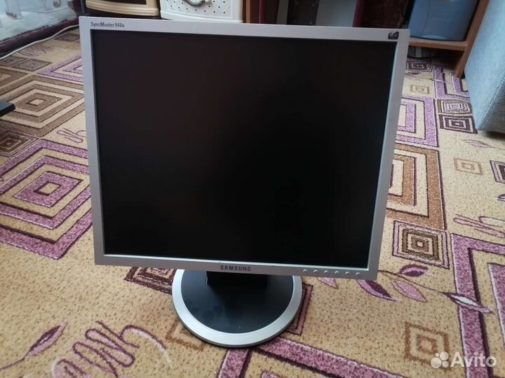 Монитор Samsung 940n