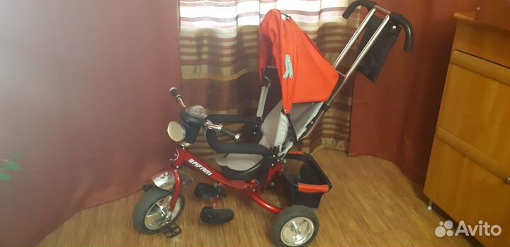 Детский велосипед с ручкой