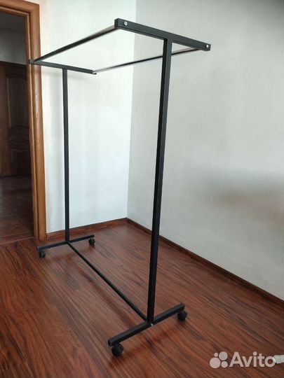 Вешалка напольная