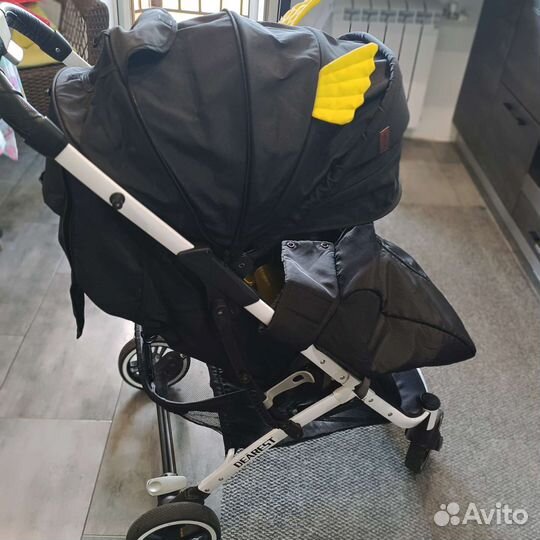 Коляска прогулочная Yoya