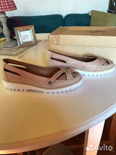 Макасины/Туфли/балетки новые кожанные женские 38