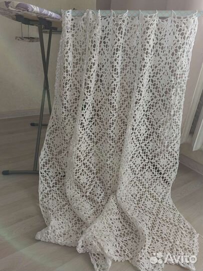 Занавеска (ручная работа)