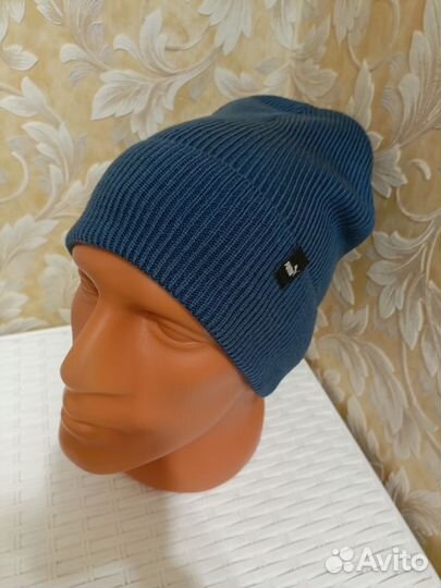Вязаная шапка мужская