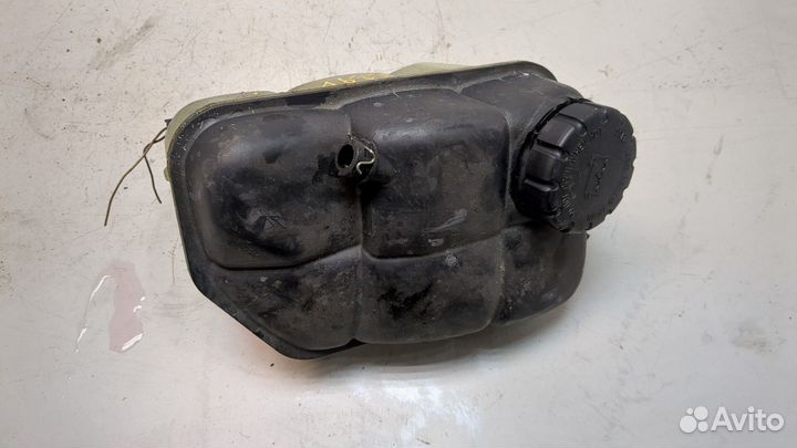 Бачок расширительный Mercedes CLS C219