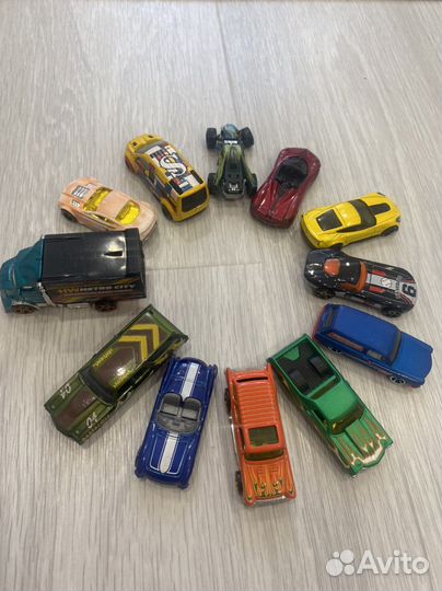 Машинки hotwheels