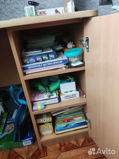 Письменный стол