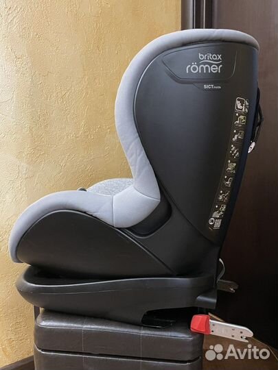 Автокресло britax romer trifix2 i size