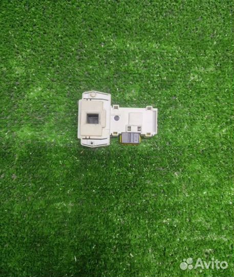 Устройство блокировки люка Leran