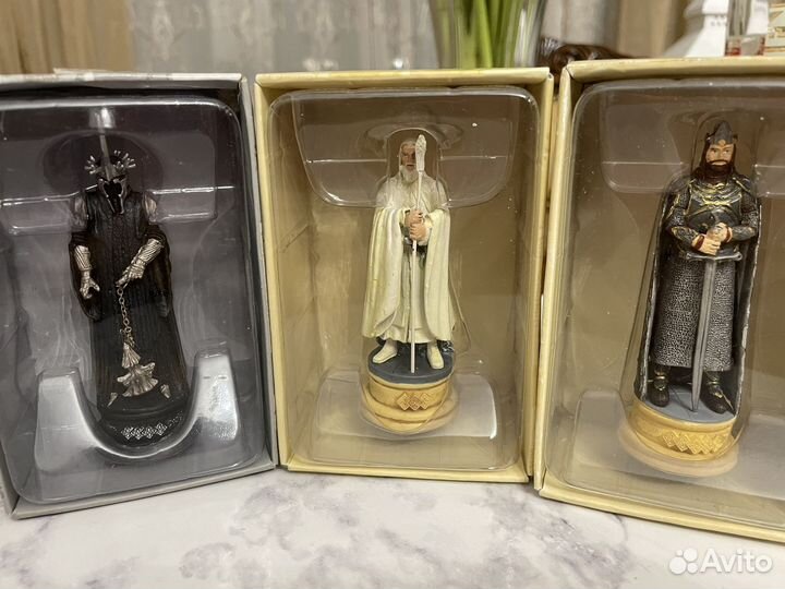 Коллекционные фигурки шахматные The lord the rings