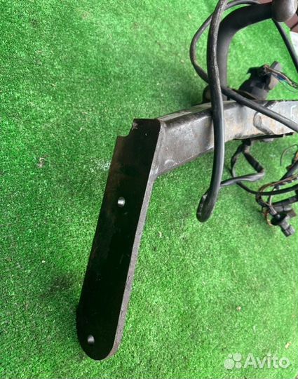 Прицепное устройство (фаркоп) Hyundai H1 2008