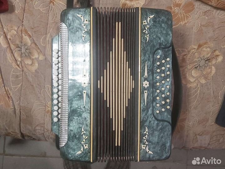 Гармонь