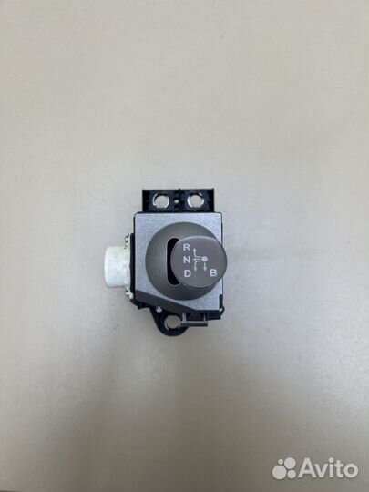 Селектор АКПП Toyota Prius NHW20