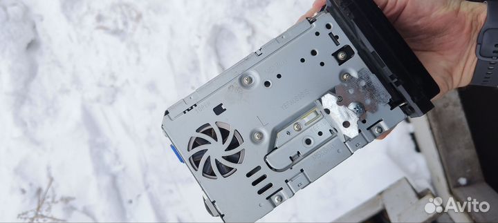 Продам магнитолу