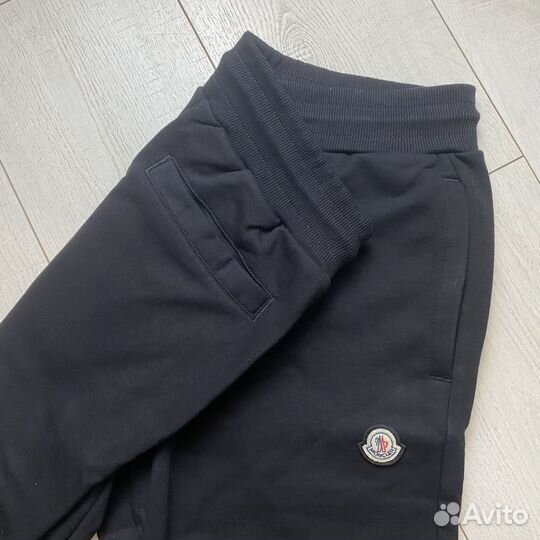 Шорты Moncler черные