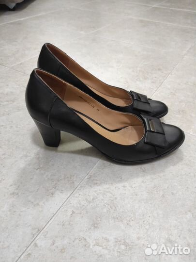Туфли женские 39 размер