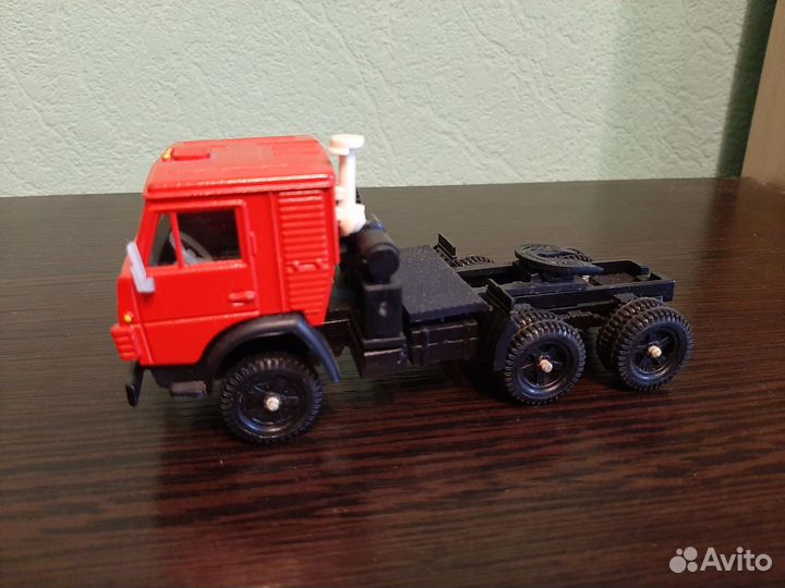 Грузовики (Элекон,Арсенал,Арек)