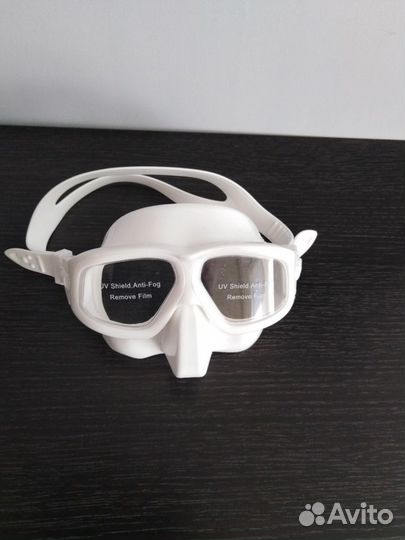 Маски для фридайвинга и подводного плавания