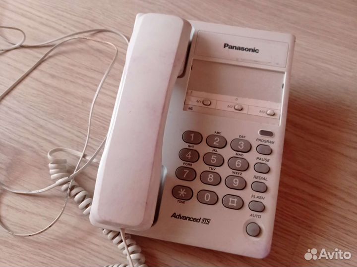 Стационарный телефон panasonic