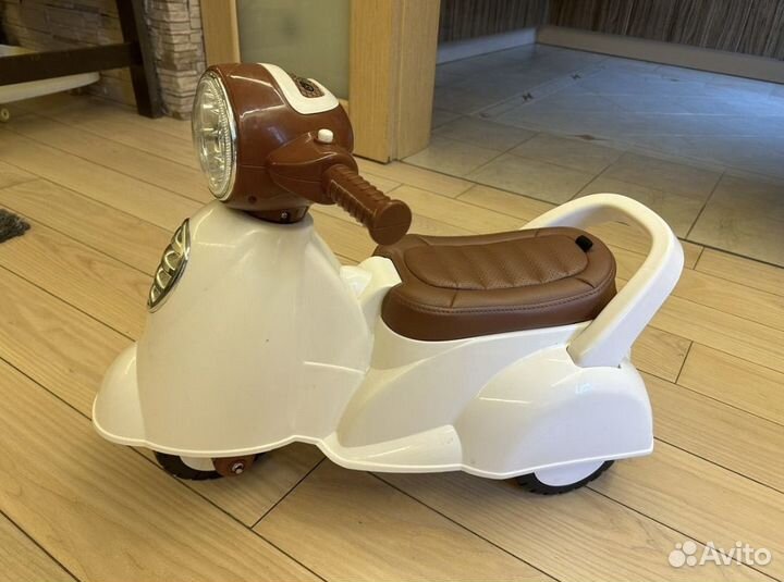 Детский мотоцикл каталка