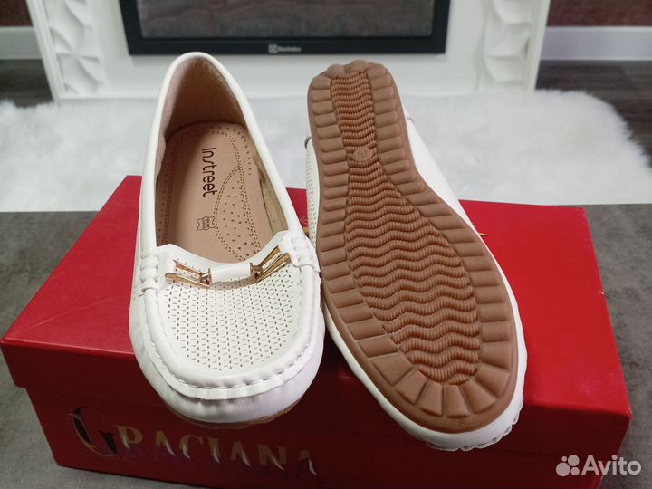 Мокасины женские