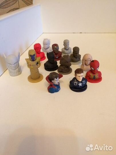 Игрушки от киндер сюрпризов