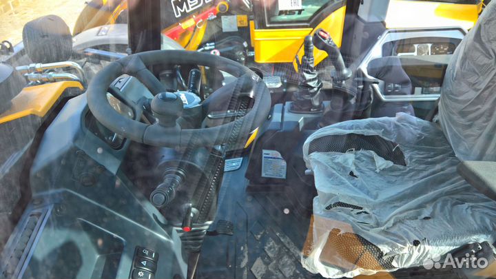 Экскаватор-погрузчик MST M544S, 2024