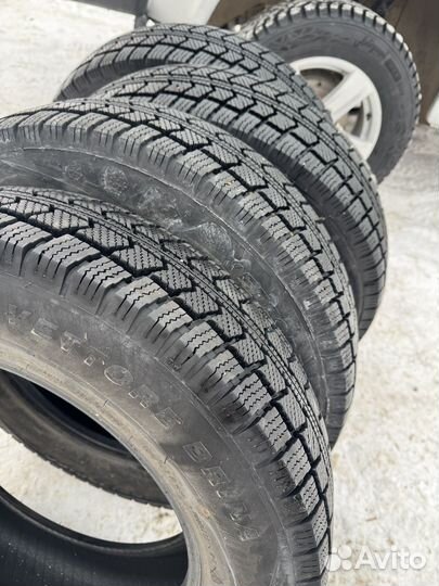 Viatti Vettore Brina V-525 185/75 R16C 104R