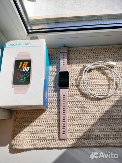 Смарт-часы honor Watch ES