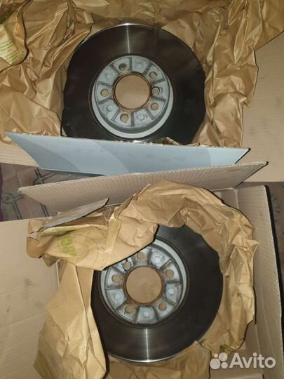 Передние тормозные диски BMW X6