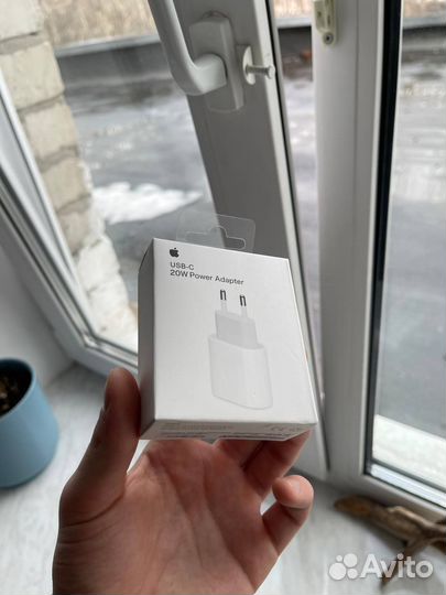 Быстрая зарядка для iPhone 20w (Кабель в подарок)