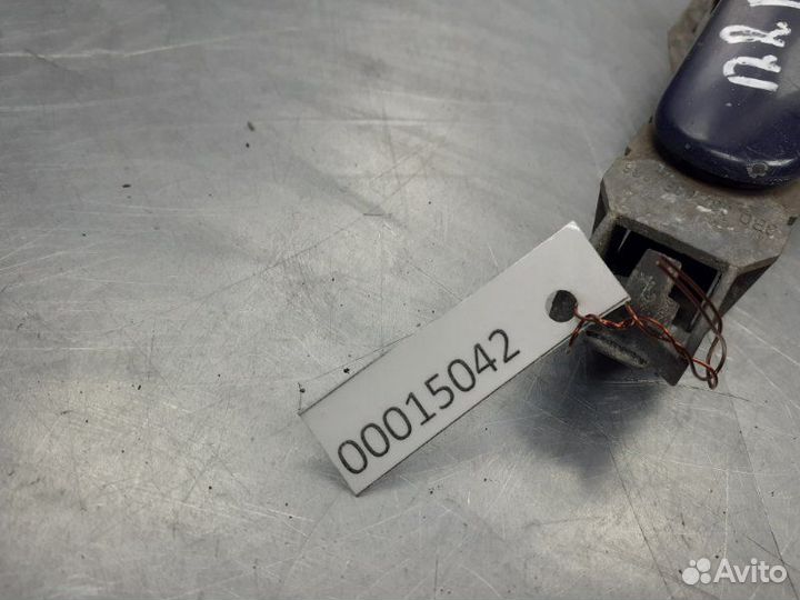 Кронштейн ручки Vw Passat B5 1996-2000