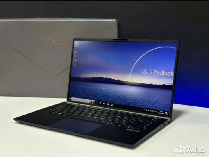 Asus ZenBook Core i7 SSD512g MX150 Металл