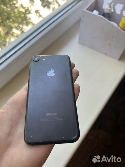 iPhone 7, 128 ГБ